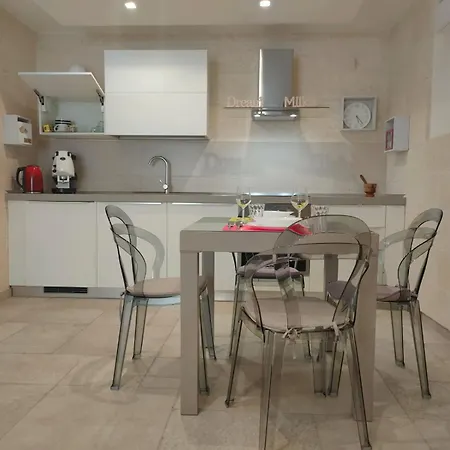 Holiday home Casa Con Terrazza Zona Mare Freewifi E Smart Tv *