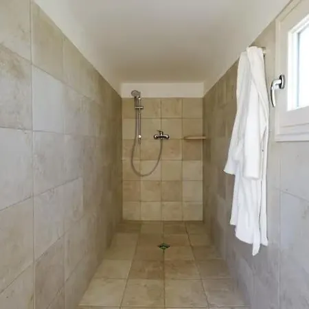 Casa Con Terrazza Zona Mare Freewifi E Smart Tv *