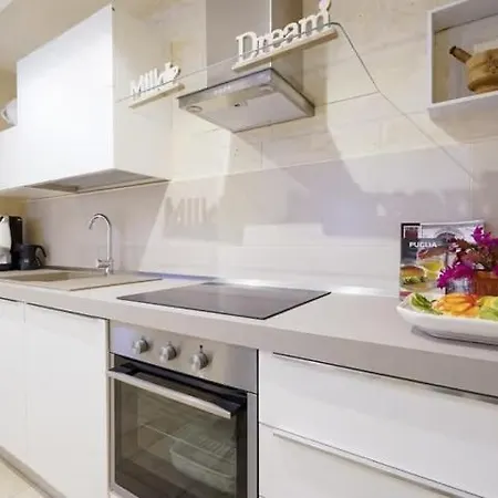 Casa Donna Vittoria Con Terrazza Zona Mare Freewifi E Smart Tv * מונופולי